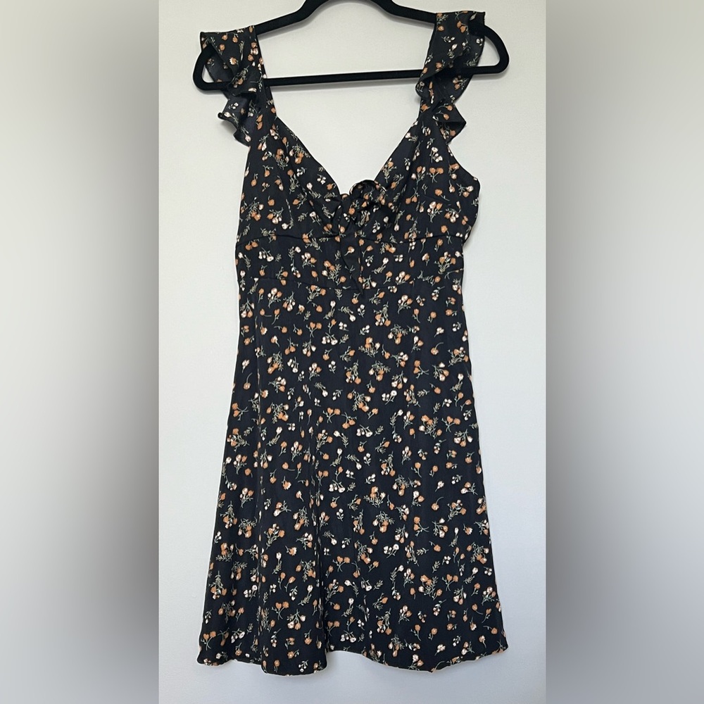 Shein black sleeveless floral dress-Size Medium